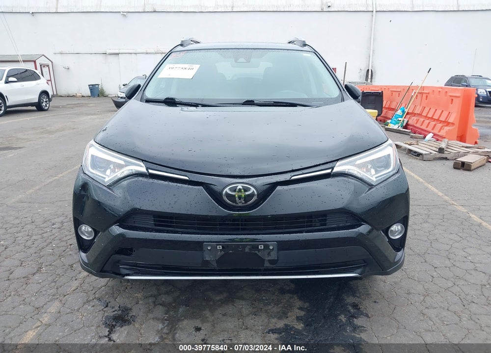 2018 TOYOTA RAV4 LIMITED VIN: 2T3DFREV8JW788953