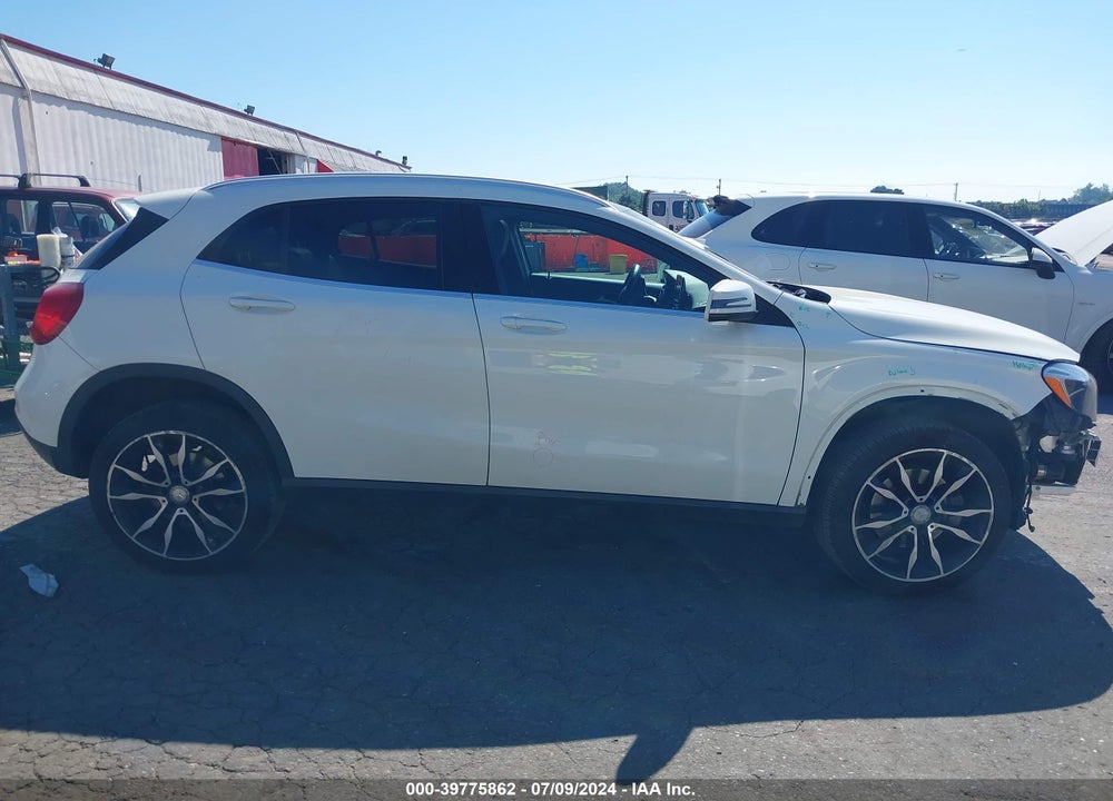 2017 MERCEDES-BENZ GLA 250 4MATIC VIN: WDCTG4GB1HJ352107