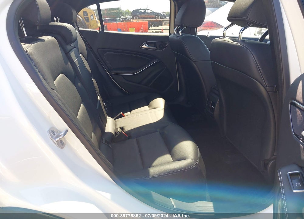 2017 MERCEDES-BENZ GLA 250 4MATIC VIN: WDCTG4GB1HJ352107