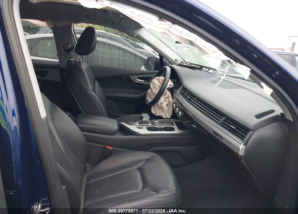 2019 AUDI Q7 45 SE PREMIUM VIN: WA1AHAF75KD038191