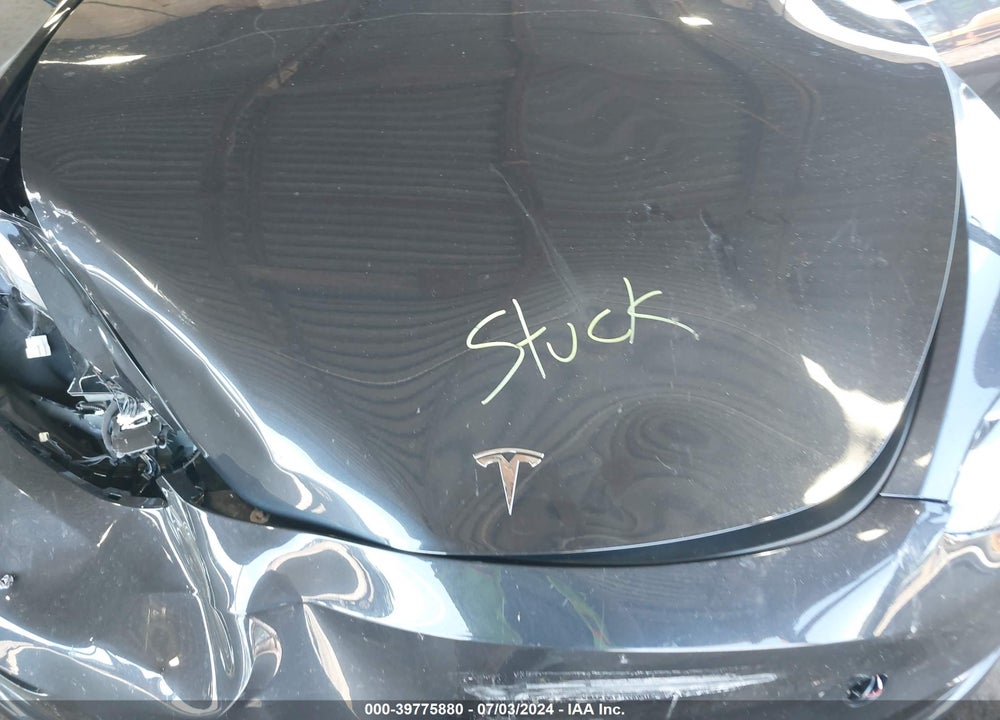 2024 TESLA MODEL Y LONG RANGE DUAL MOTOR ALL-WHEEL DRIVE VIN: 7SAYGDEEXRA292247