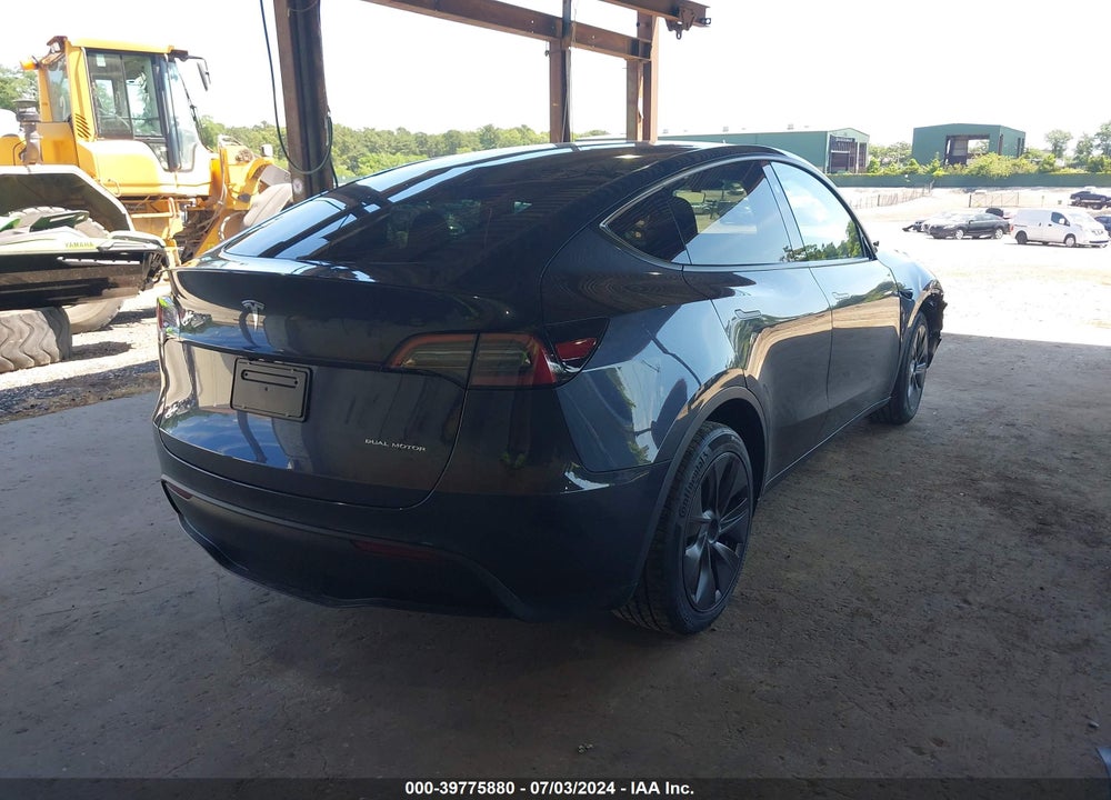 2024 TESLA MODEL Y LONG RANGE DUAL MOTOR ALL-WHEEL DRIVE VIN: 7SAYGDEEXRA292247