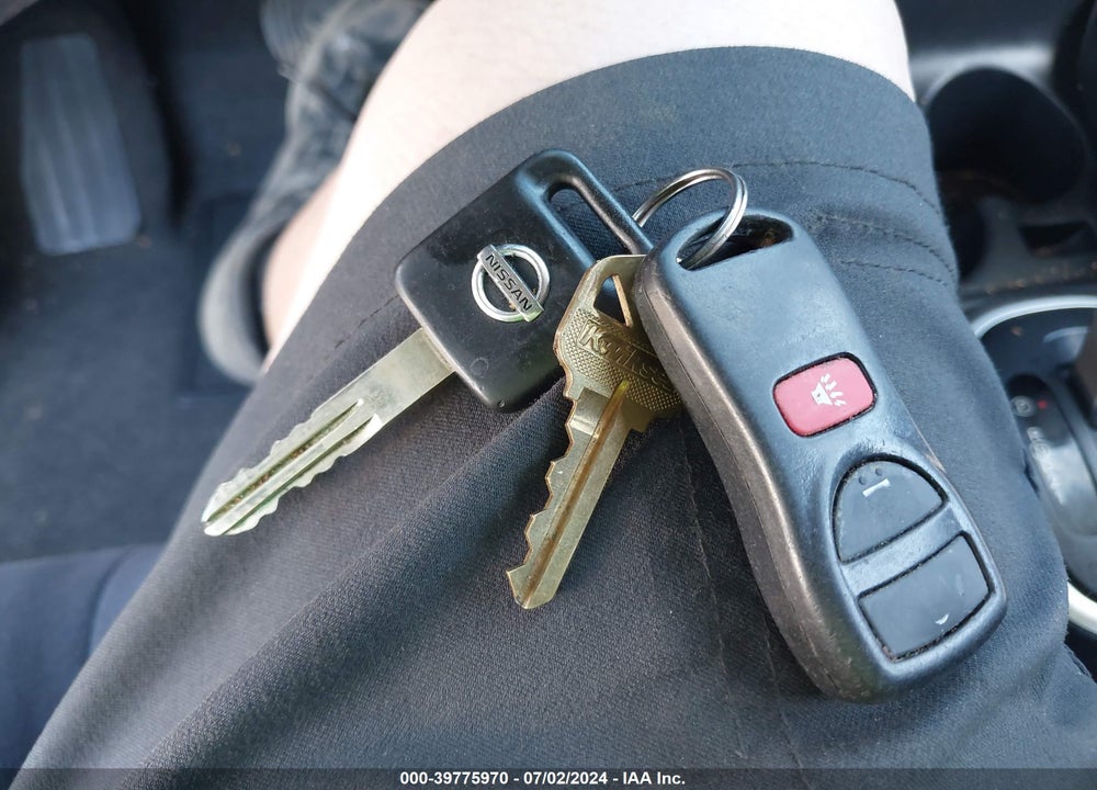 2007 NISSAN VERSA 1.8S VIN: 3N1BC13E27L432232