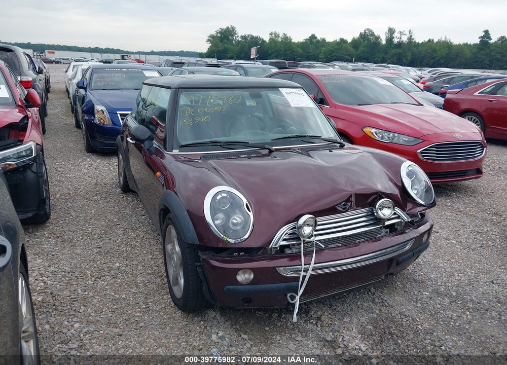 2003 MINI COOPER VIN: WMWRC33473TC47744
