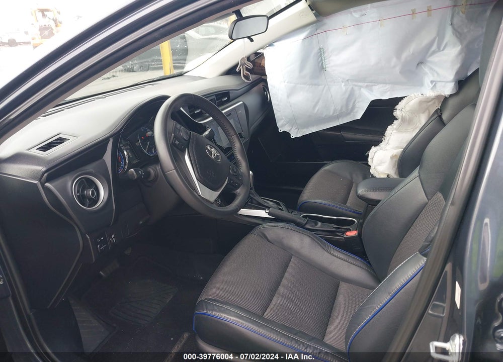 2017 TOYOTA COROLLA SE VIN: 5YFBURHE1HP729983