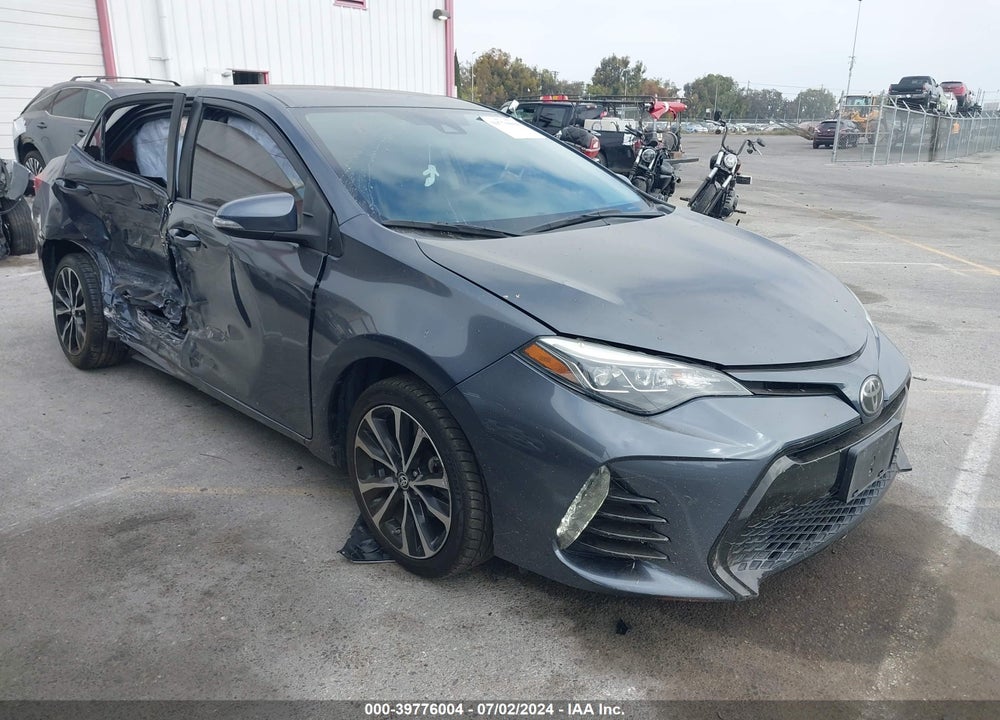 2017 TOYOTA COROLLA SE VIN: 5YFBURHE1HP729983