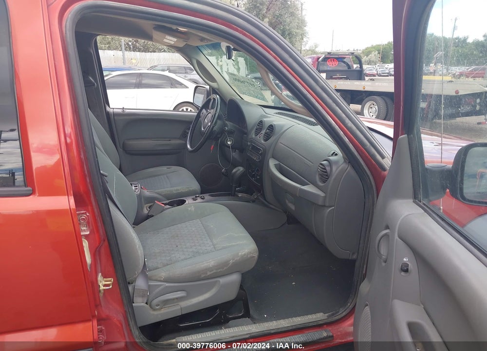 2005 JEEP LIBERTY SPORT VIN: 1J4GL48KX5W602759