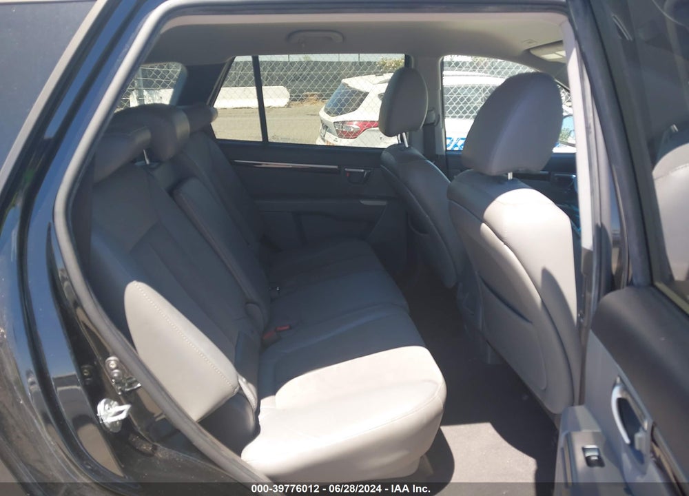 2011 HYUNDAI SANTA FE SE VIN: 5XYZH4AG8BG007777