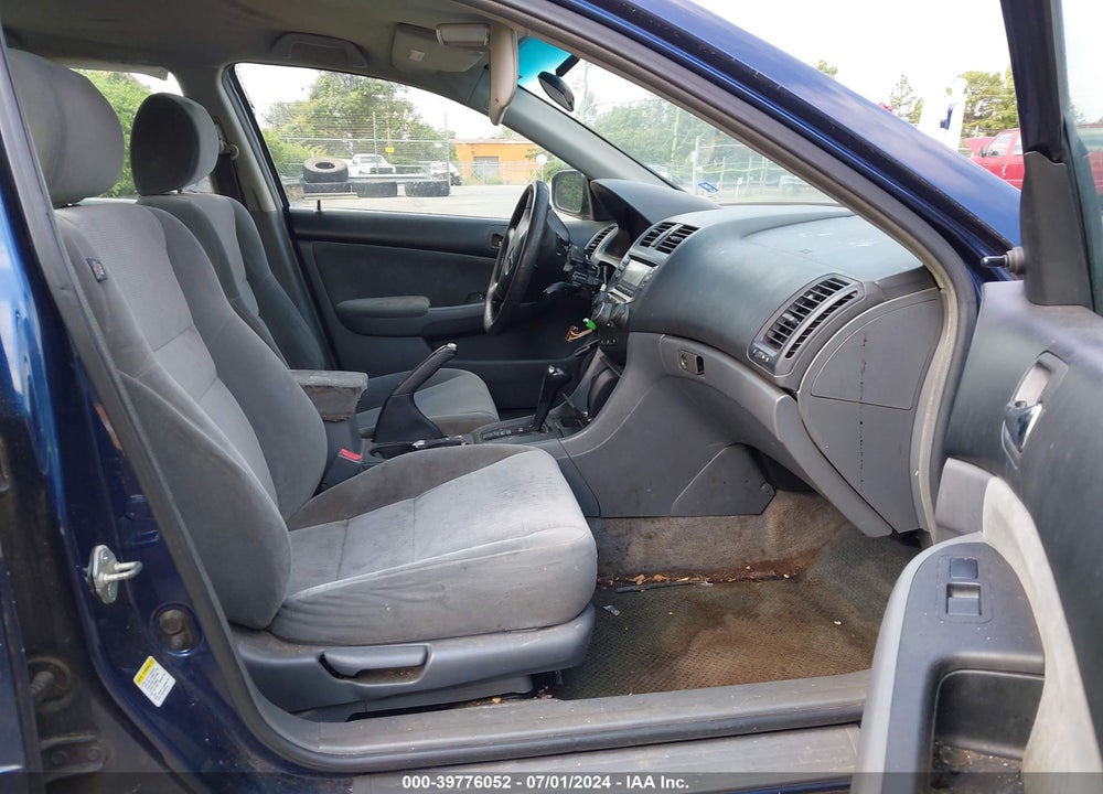 2005 HONDA ACCORD 2.4 DX VIN: 1HGCM56145A159699