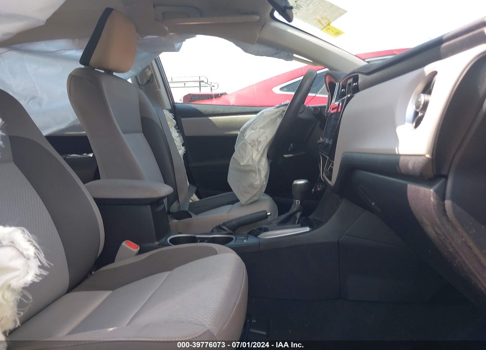 2017 TOYOTA COROLLA LE VIN: 5YFBURHE7HP730569