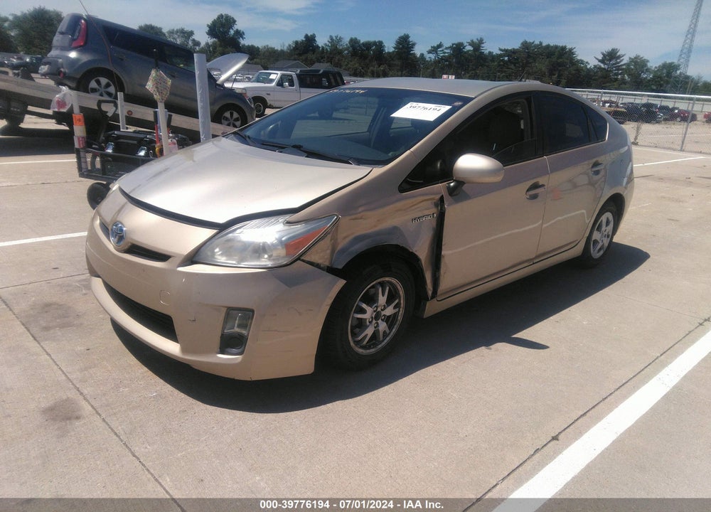 2011 TOYOTA PRIUS THREE VIN: JTDKN3DU9B1401004