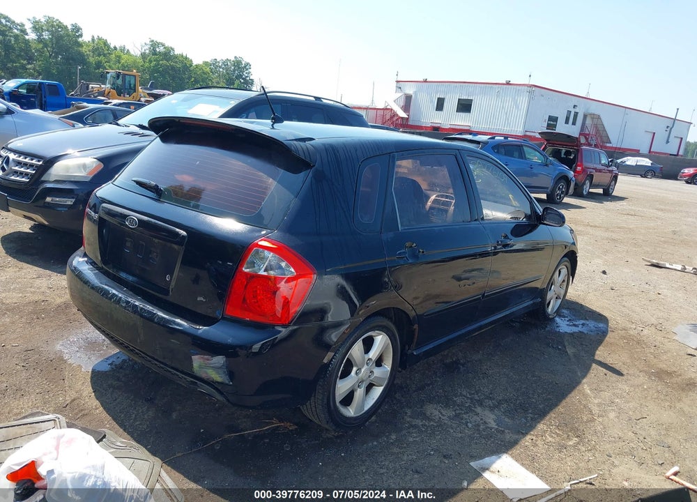 2007 KIA SPECTRA5 SX VIN: KNAFE161375000358