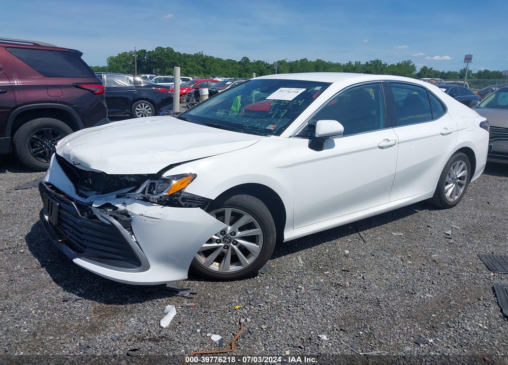 2022 TOYOTA CAMRY LE AWD VIN: 4T1C11BK8NU053667