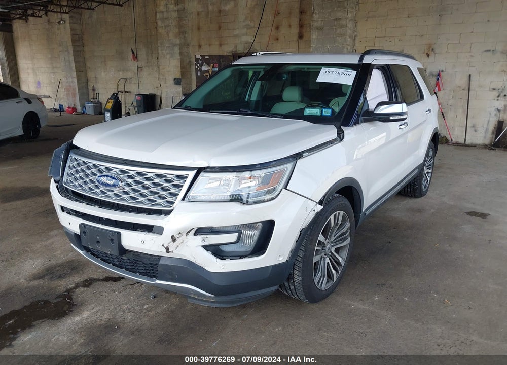 2017 FORD EXPLORER PLATINUM VIN: 1FM5K8HT2HGD19184