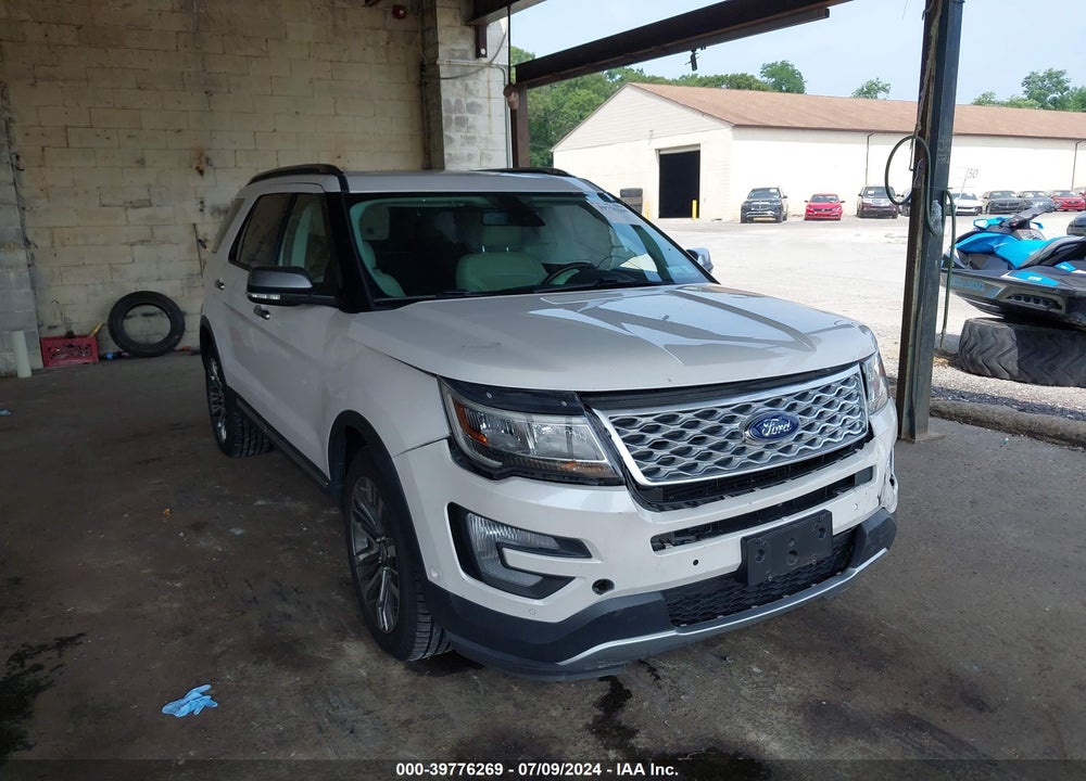 2017 FORD EXPLORER PLATINUM VIN: 1FM5K8HT2HGD19184
