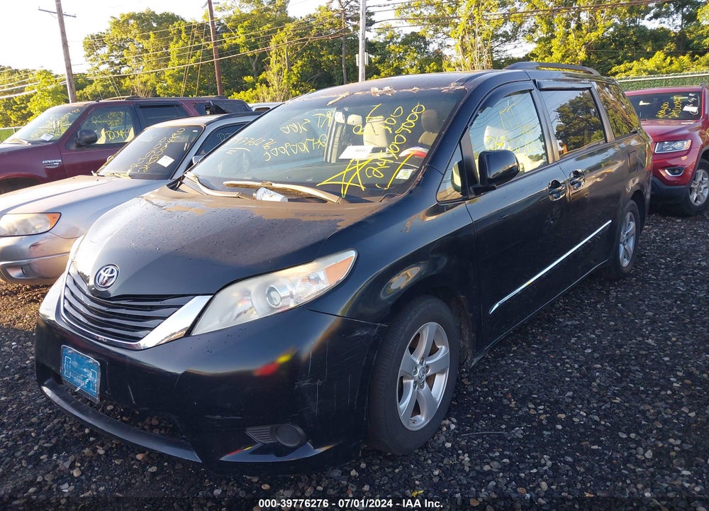 2016 TOYOTA SIENNA LE 8 PASSENGER VIN: 5TDKK3DC6GS711735
