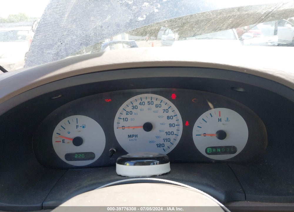 2002 DODGE CARAVAN SE VIN: 1B4GP25B22B629070