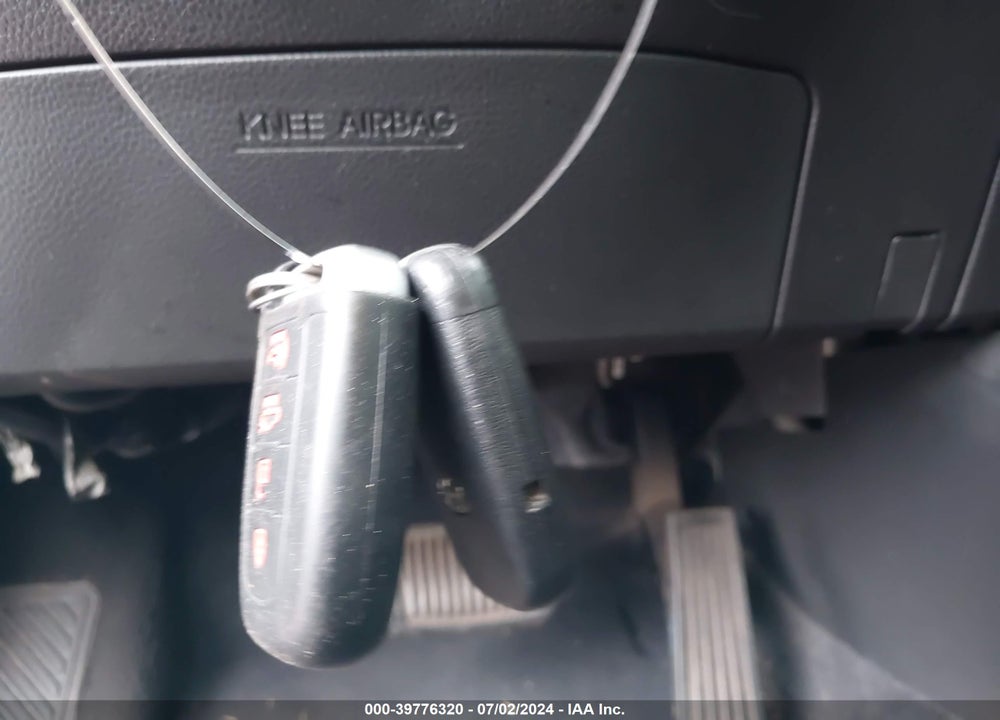 2013 HYUNDAI AZERA VIN: KMHFG4JG1DA299230