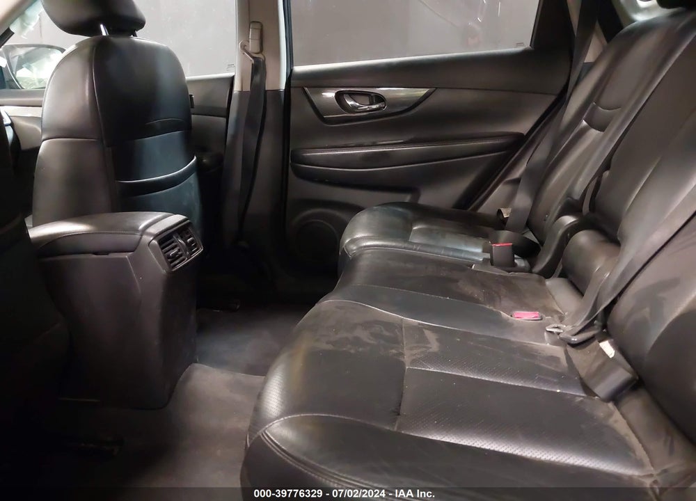2015 NISSAN ROGUE SL VIN: 5N1AT2MV7FC854483
