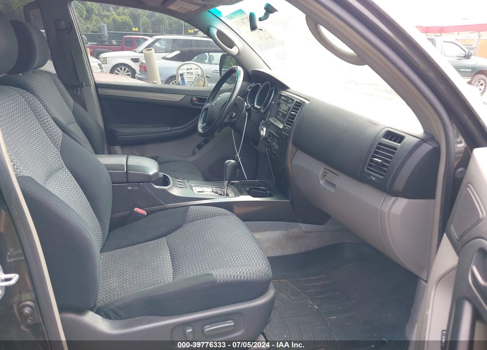 2006 TOYOTA 4RUNNER SR5 SPORT V6 VIN: JTEBU14RX68068405