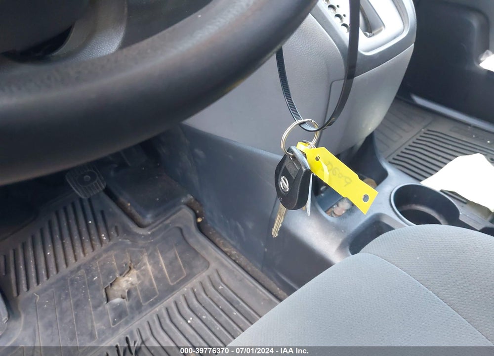 2015 NISSAN NV200 SV VIN: 3N6CM0KN6FK731668