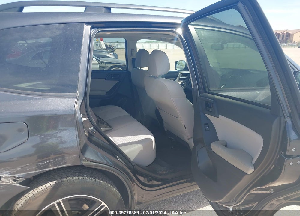 2016 SUBARU FORESTER 2.5I PREMIUM VIN: JF2SJADC5GH511068