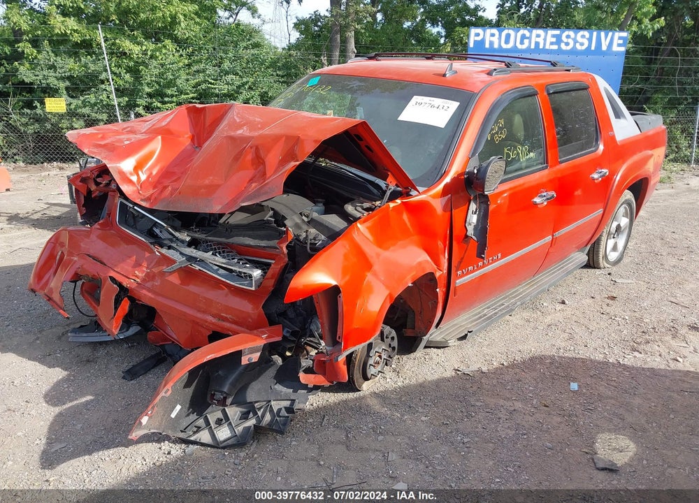 2011 CHEVROLET AVALANCHE 1500 LTZ VIN: 3GNTKGE33BG119542