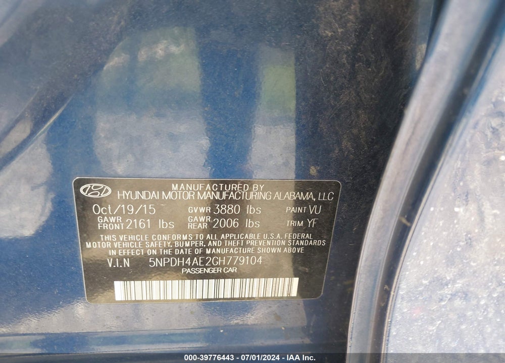 2016 HYUNDAI ELANTRA SE VIN: 5NPDH4AE2GH779104
