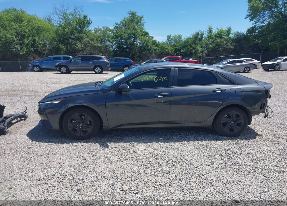 2021 HYUNDAI ELANTRA SEL VIN: 5NPLM4AG2MH024278
