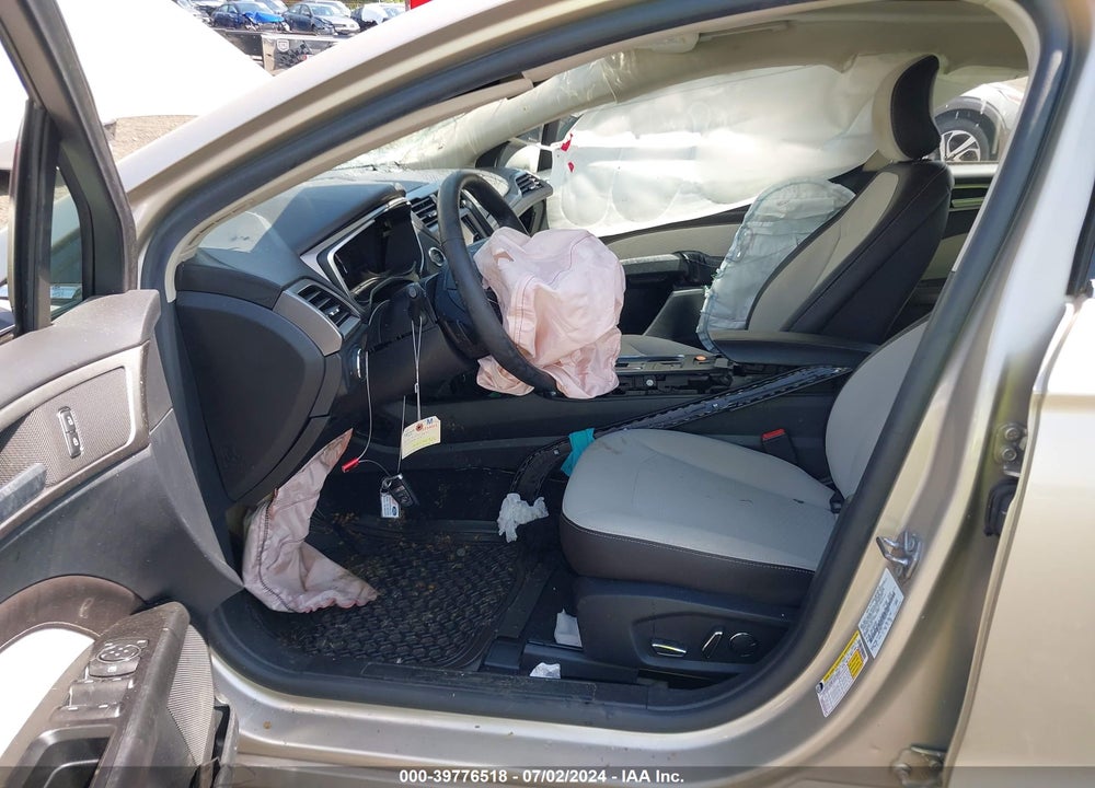 2019 FORD FUSION VIN: 3FA6P0HD7KR227997