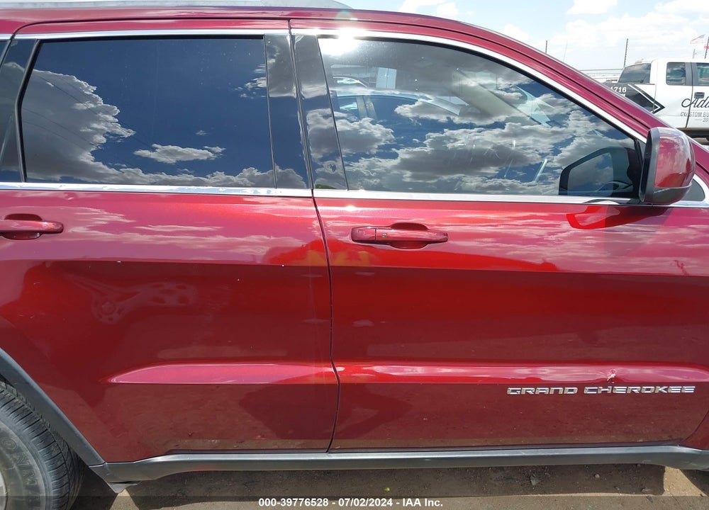 2016 JEEP GRAND CHEROKEE LAREDO VIN: 1C4RJEAG5GC472717