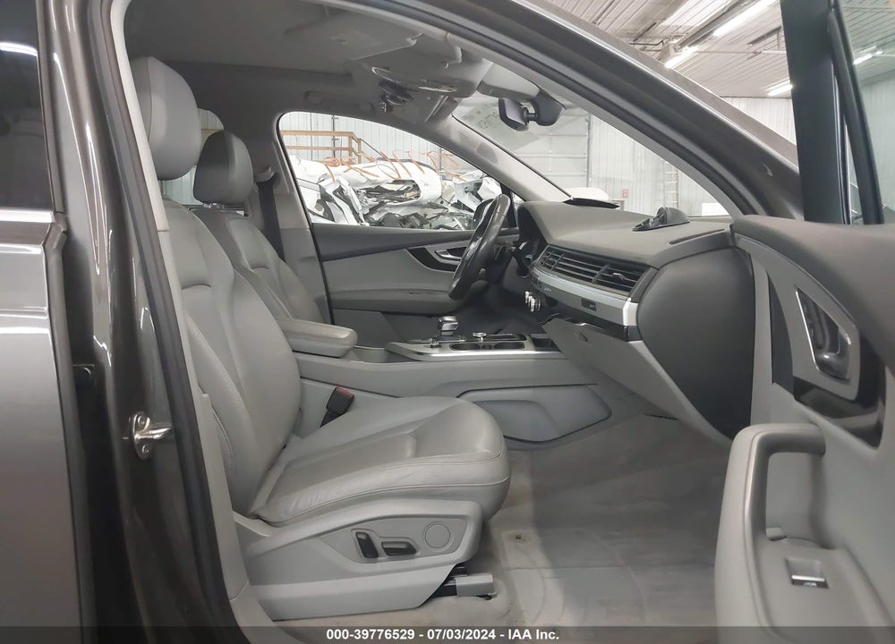 2018 AUDI Q7 2.0T PREMIUM VIN: WA1LHBF78JD034097