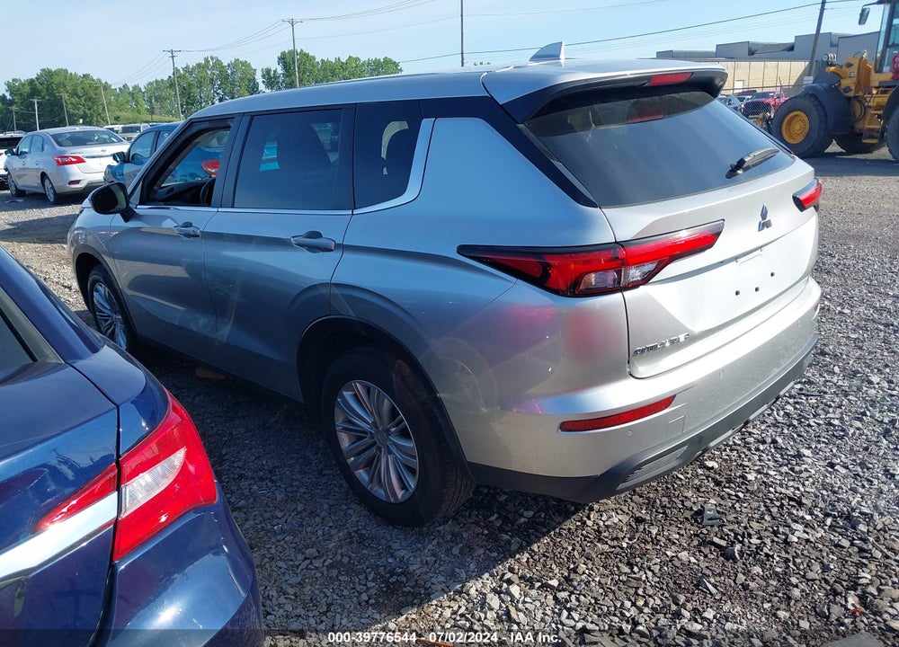 2022 MITSUBISHI OUTLANDER ES 2.5 2WD VIN: JA4J3TA83NZ082837
