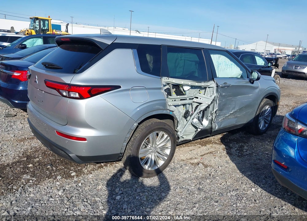 2022 MITSUBISHI OUTLANDER ES 2.5 2WD VIN: JA4J3TA83NZ082837
