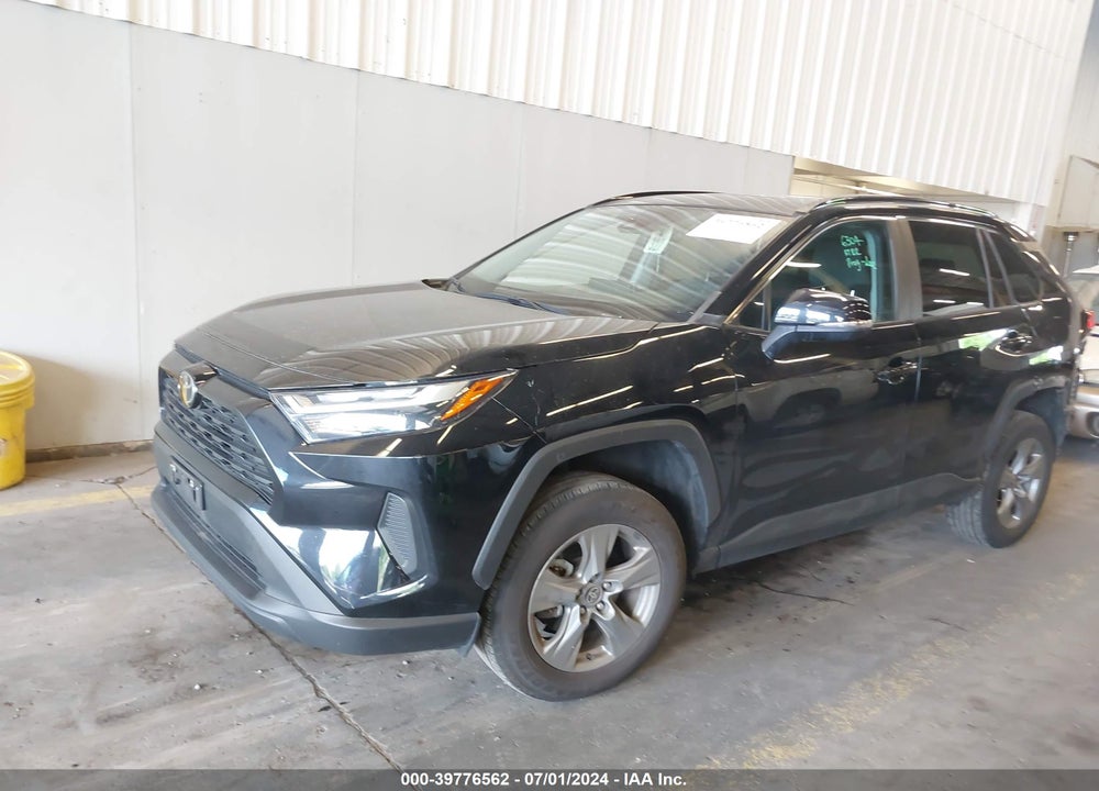 2022 TOYOTA RAV4 XLE VIN: 2T3W1RFV4NW193948