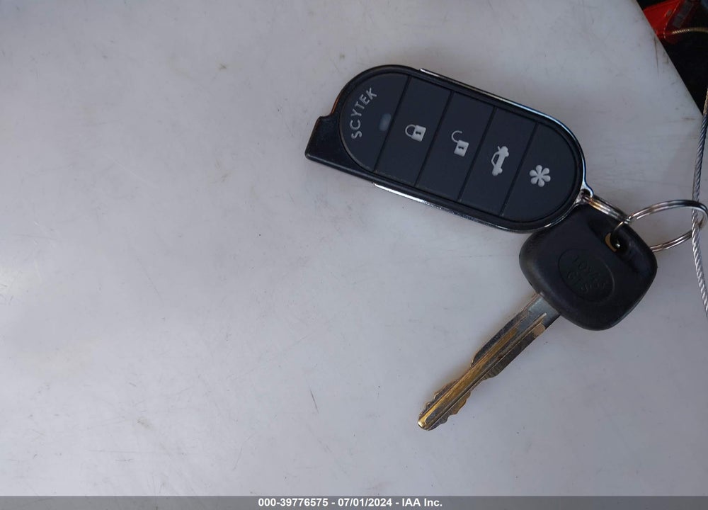 2005 TOYOTA COROLLA S VIN: 1NXBR32EX5Z536216