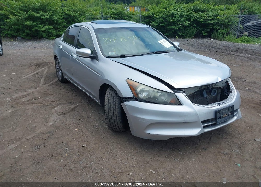 2011 HONDA ACCORD 2.4 EX-L VIN: 1HGCP2F80BA019759