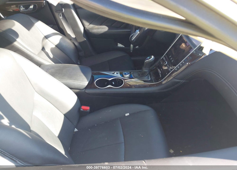 2018 INFINITI Q50 3.0T LUXE VIN: JN1EV7AR6JM431601