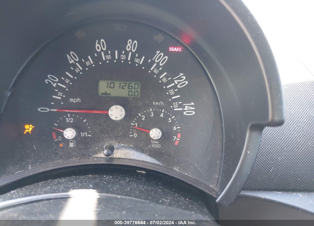 2002 VOLKSWAGEN NEW BEETLE GL VIN: 3VWBK21C22M416488