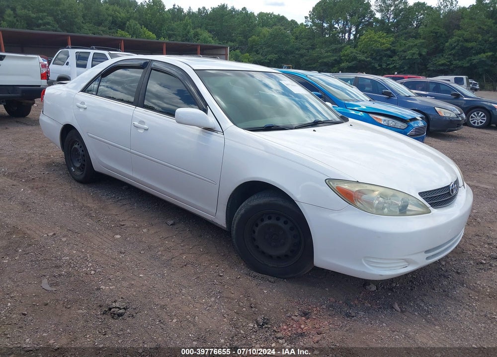 2003 TOYOTA CAMRY LE VIN: 4T1BE32K83U230078