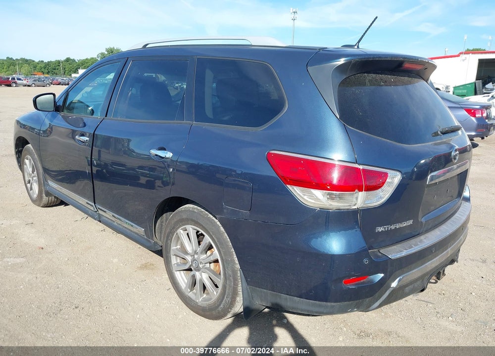 2014 NISSAN PATHFINDER SL VIN: 5N1AR2MM0EC647096