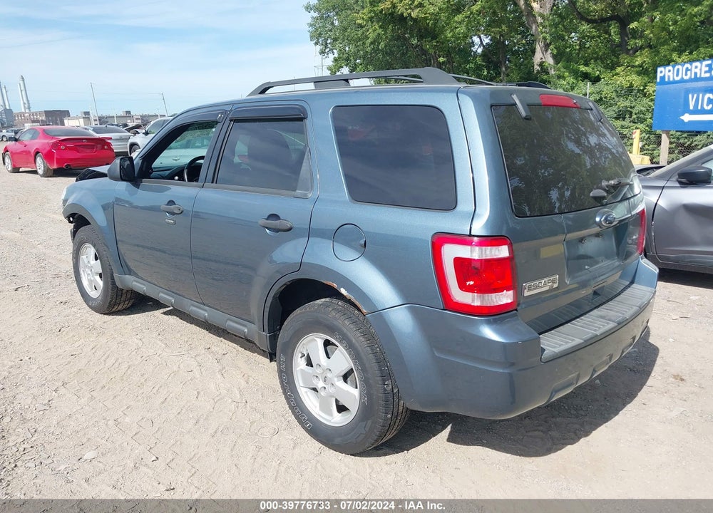 2011 FORD ESCAPE XLT AUTOMATIC VIN: 1FMCU9D73BKB16261