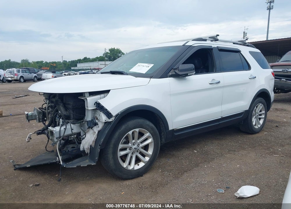 2014 FORD EXPLORER XLT VIN: 1FM5K8D83EGC56352