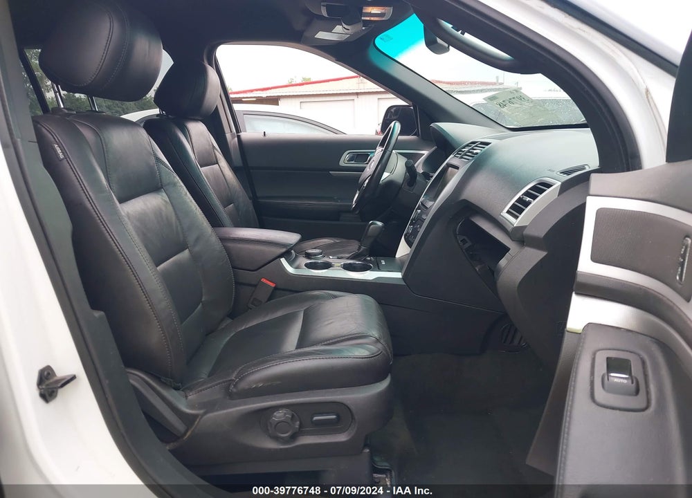 2014 FORD EXPLORER XLT VIN: 1FM5K8D83EGC56352