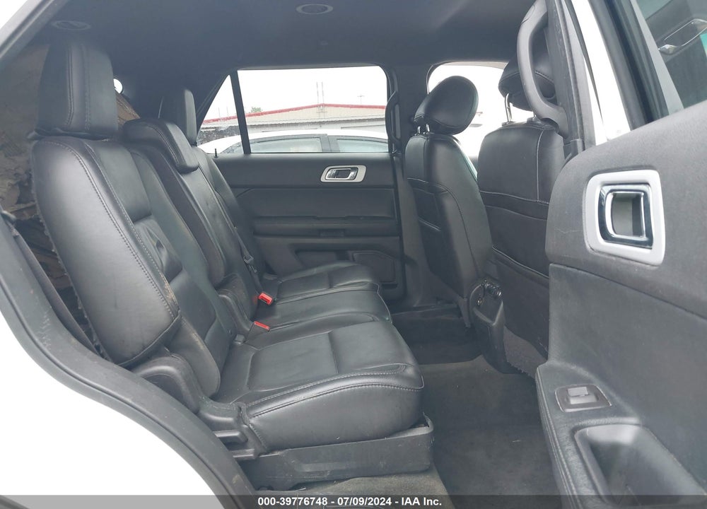 2014 FORD EXPLORER XLT VIN: 1FM5K8D83EGC56352