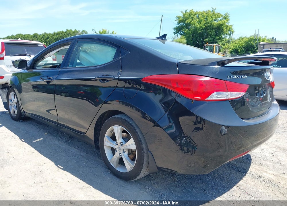 2013 HYUNDAI ELANTRA GLS VIN: 5NPDH4AE3DH393626