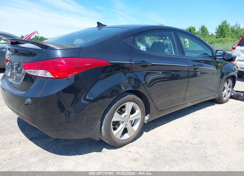 2013 HYUNDAI ELANTRA GLS VIN: 5NPDH4AE3DH393626