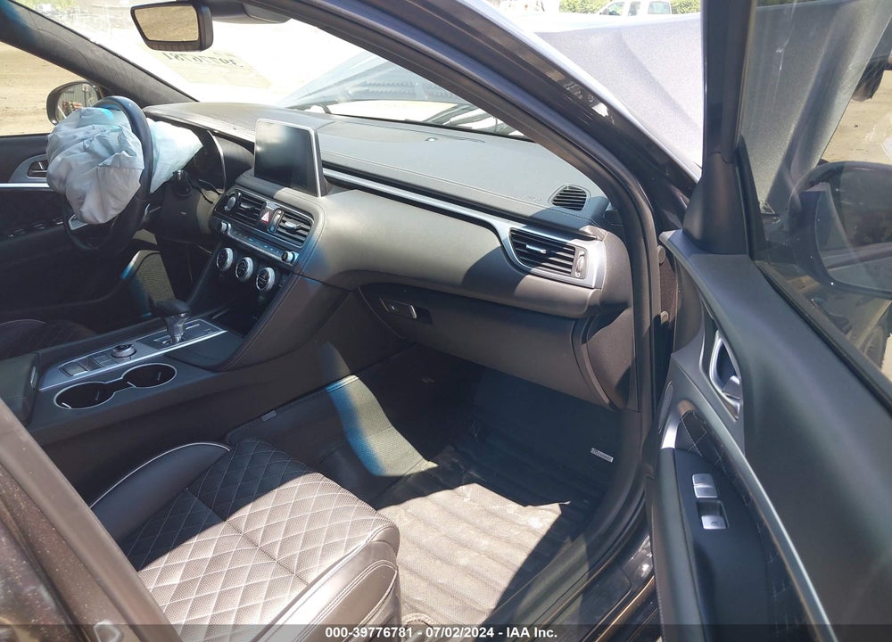 2020 GENESIS G70 2.0T AWD VIN: KMTG44LA2LU048483
