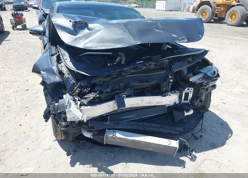 2020 GENESIS G70 2.0T AWD VIN: KMTG44LA2LU048483
