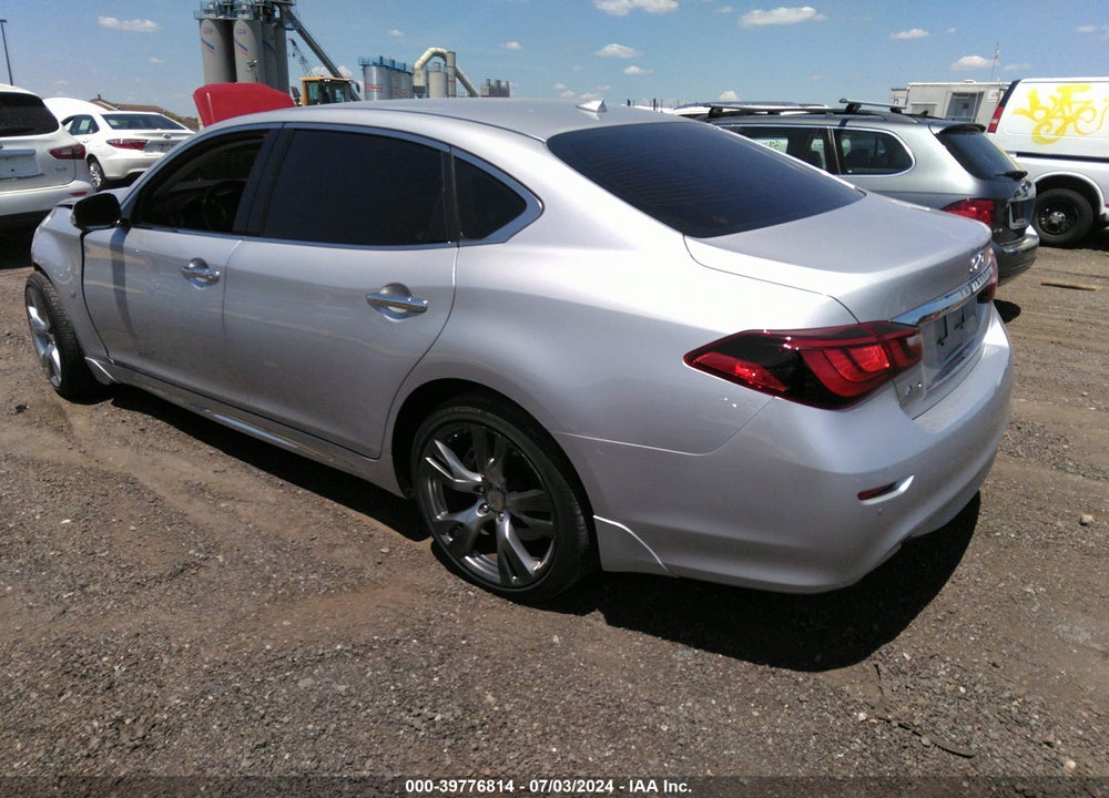 2018 INFINITI Q70L 3.7X LUXE VIN: JN1BY1PR4JM370750